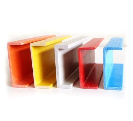 Profils de canaux de pultrusion en FRP extérieur personnalisés de haute résistance de 18 mm à 810 mm de largeur