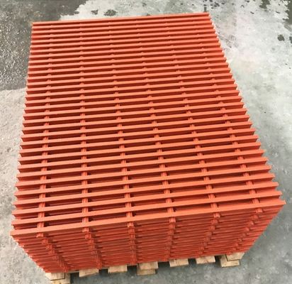 Grille en plastique renforcée de fibre de verre résistante aux produits chimiques pour les sols industriels