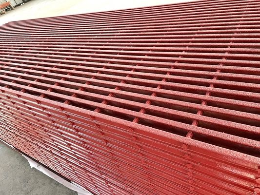 Grille en plastique renforcée de fibre de verre résistante aux produits chimiques pour les sols industriels