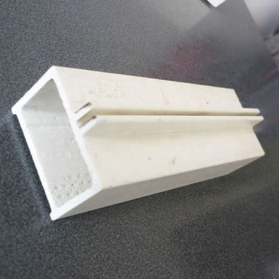 1m à 3m longueur GRP fibre de verre renforcé profilé de cadre de fenêtre en plastique pour l'industrie