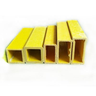 Profils de tubes rectangulaires de pultrusion FRP de haute résistance personnalisés pour une résistance maximale