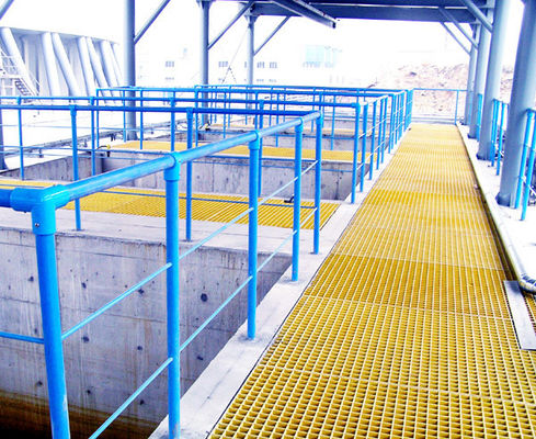 Support à longue durée de vie Conception industrielle GRP de la passerelle en fibre de verre