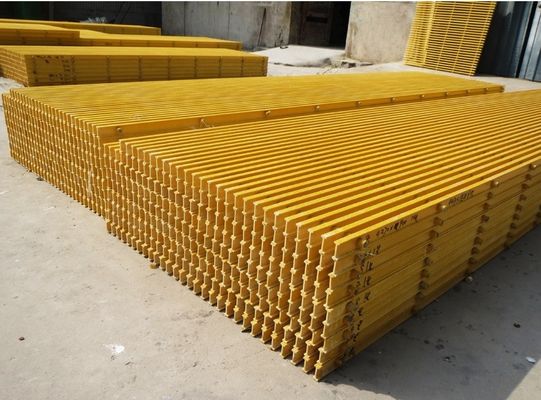 Grille de pultrusion en FRP de haute résistance de 38 mm avec une large étendue de support et une surface ouverte de 40%