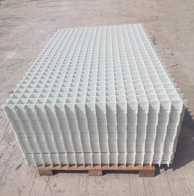Service de coupe 50x50 mm Grille de grille en FRP à grande maille