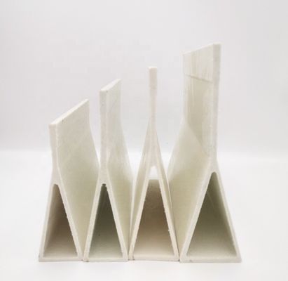 Profiles structurels en fibre de verre lisse pour les élevages de chèvres et de moutons
