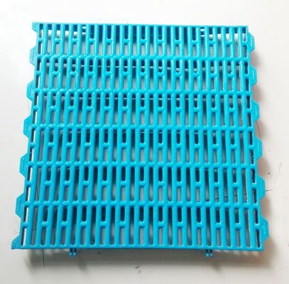Profiles structurels en fibre de verre lisse pour les élevages de chèvres et de moutons