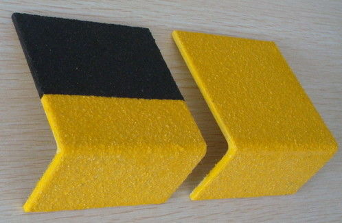 Profiles d'angle L en fibre de verre pour le service de coupe de nez d'escalier