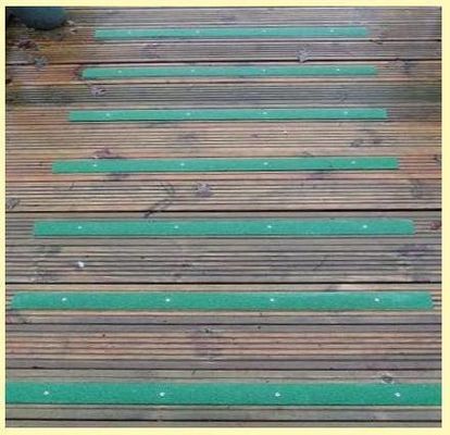 Profiles d'angle L en fibre de verre pour le service de coupe de nez d'escalier