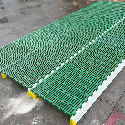 Service de coupe poutre de support en FRP pultrusion pour dalles en plastique dans les planchers d'élevage ovin