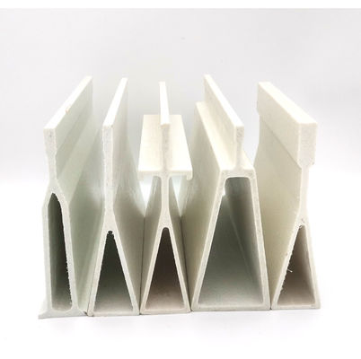 Service de coupe poutre de support en FRP pultrusion pour dalles en plastique dans les planchers d'élevage ovin