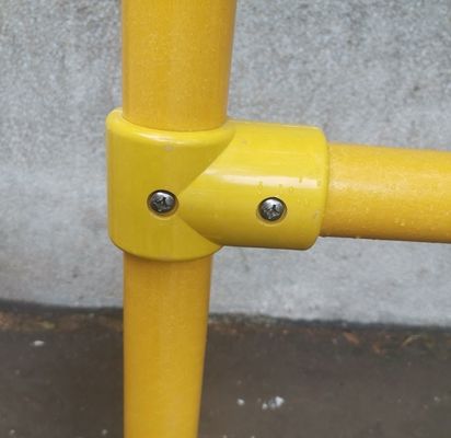 Rings ronds ou carrés raccords de manches en FRP pour les bardeaux en fibre de verre de conception industrielle