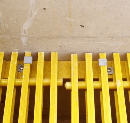 40% à 80% de grille en fibre de verre pultrudée en FRP en zone ouverte avec un large éventail d'applications