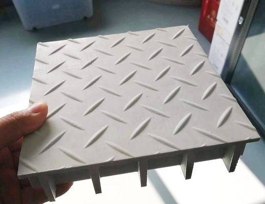 Résistance de la grille moulée en FRP pour la passerelle de la plate-forme
