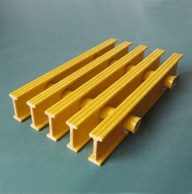 Réglage de sol en FRP pultrudé en fibre de verre GFRP de 25 mm à 38 mm pour passerelle de revêtement