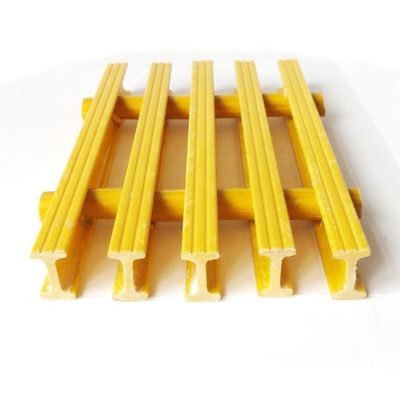 Réglage de sol en FRP pultrudé en fibre de verre GFRP de 25 mm à 38 mm pour passerelle de revêtement