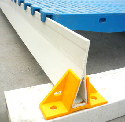 Service de coupe lisse 120 mm haut poutre de support triangulaire en fibre de verre pour le plancher de volaille