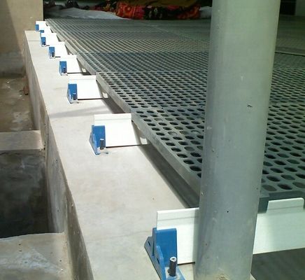 La poutre de plancher en FRP est parfaitement conçue pour l'élevage de poulets et de canards.