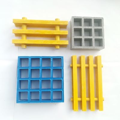 Couverture de grille en fibre de verre haute résistance pour la résistance au glissement et les couleurs personnalisées