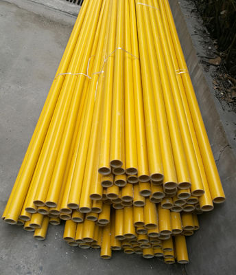 1m à 11,6m Longueur GRP résistant aux produits chimiques FRP tube de pultrusion fibre de verre pôle en plastique