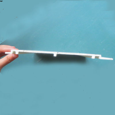 Profil de panneau pultrudé en fibre de verre de haute résistance facile à installer avec une longueur personnalisée