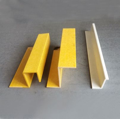 Gilt Z composite en FRP GFRP thermiquement isolé à surface lisse pour les solutions de mur de rideau