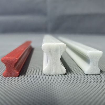 Profil osseux de chien en fibre de verre de haute résistance technique de pultrusion FRP GRP personnalisée