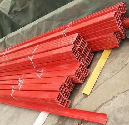 Profil de canal C en plastique renforcé de fibre de verre résistant à la corrosion chimique pour l'extérieur