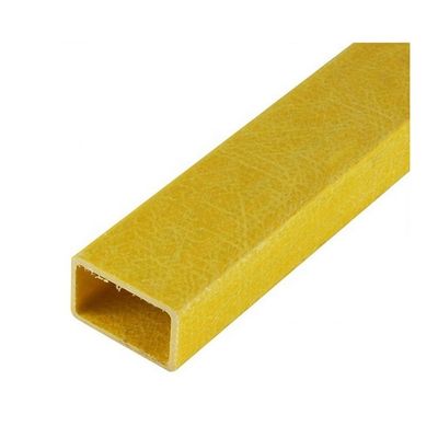 Échelle de pultrusion renforcée en fibre de verre protégée par les UV et tube à main avec surface lisse