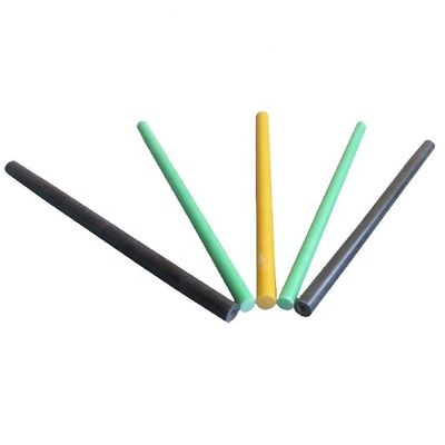 Longueur personnalisée Surface colorée et lisse Protégée par les rayons UV Rameau de pultrusion en plastique renforcé de fibres