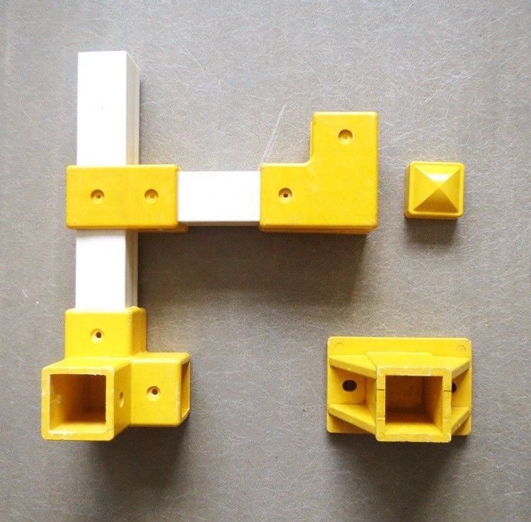 Résistants à l'entraînement en GRP jaune Coude Tee Connecteur de tube à angle croisé pour système d'entraînement