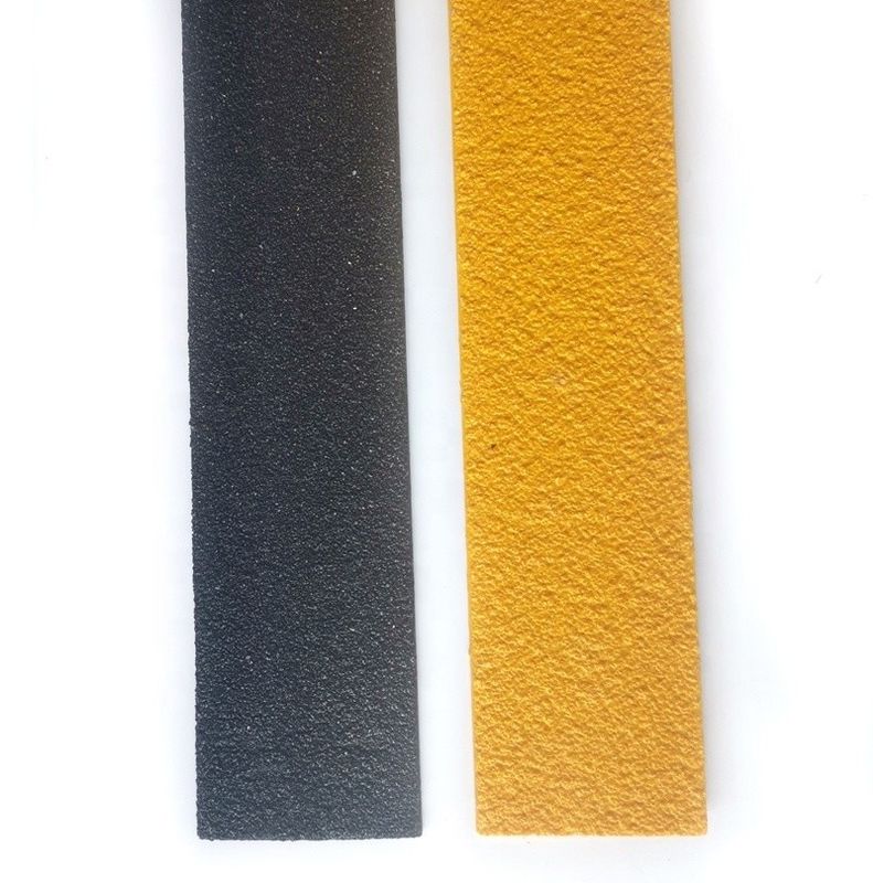 Matériau FRP bande d'escalier composite en fibre de verre antidérapant pour revêtement de sol de 1m à 11,6m Longueur