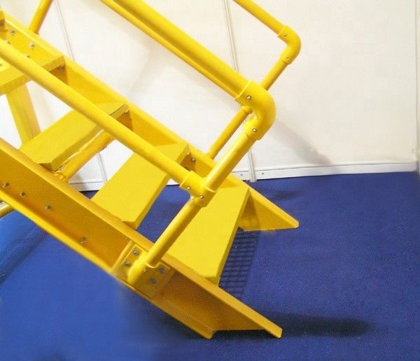 Barrière de protection personnalisée en fibre de verre pour l'installation au sol dans divers endroits