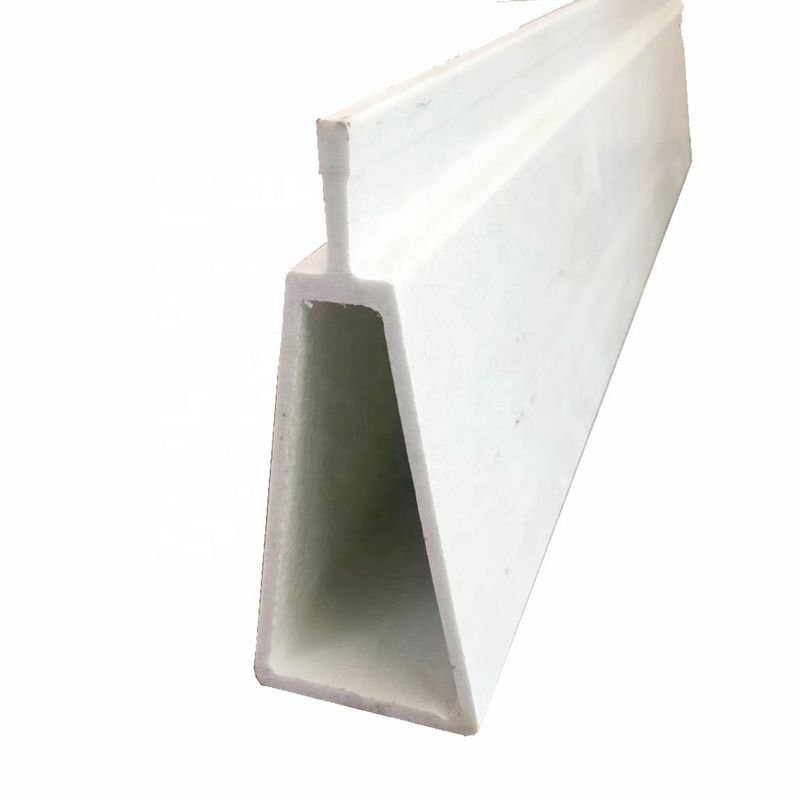 Faisceaux de support triangulaire de pultrusion en fibre de verre anti-corrosion pour des besoins de résistance plus élevés