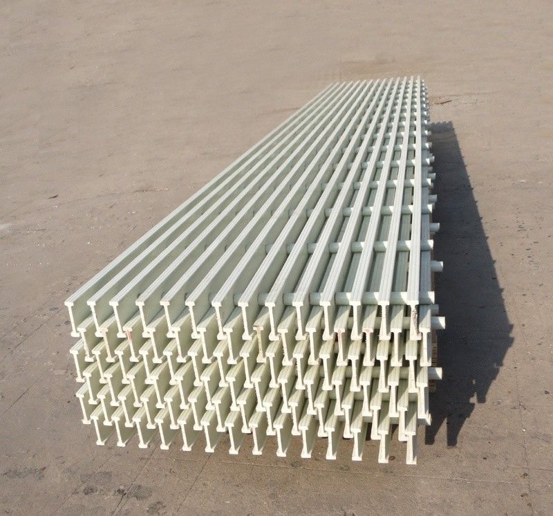 Longue durée de vie de la grille de pont en FRP pultrée avec 40% de surface ouverte et de coupe