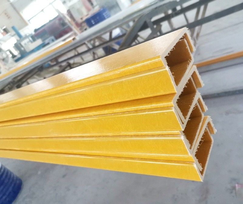 Escaliers isolés avec des profils de canaux/tubes en FRP légers