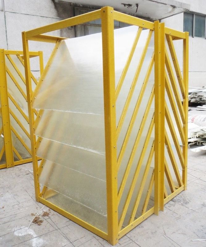 Longueur de 1m à 11,6m Structure FRP en fibre de verre personnalisée pour usine de traitement des eaux usées
