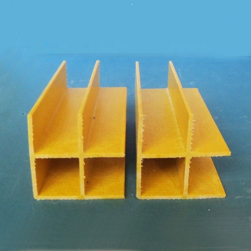 Technique de pultrusion Formes d'angle de coin en fibre de verre lisse pour les exigences du client