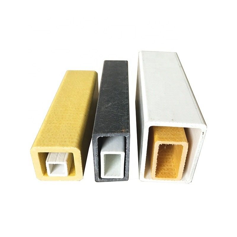 Profiles de tubes rectangulaires en plastique renforcés de fibre de verre pour l'anti-corrosion industrielle